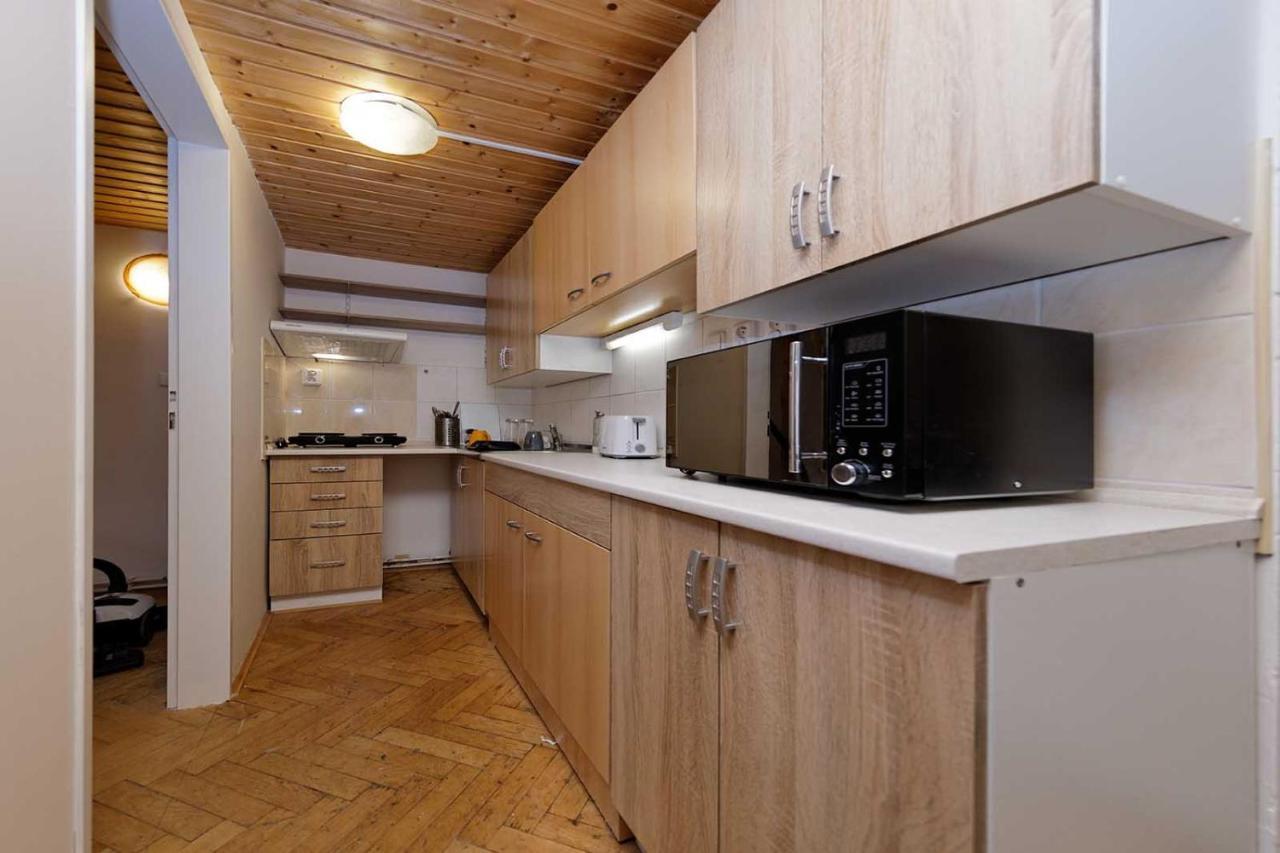 Apartment Lublanska 48 Прага Екстериор снимка
