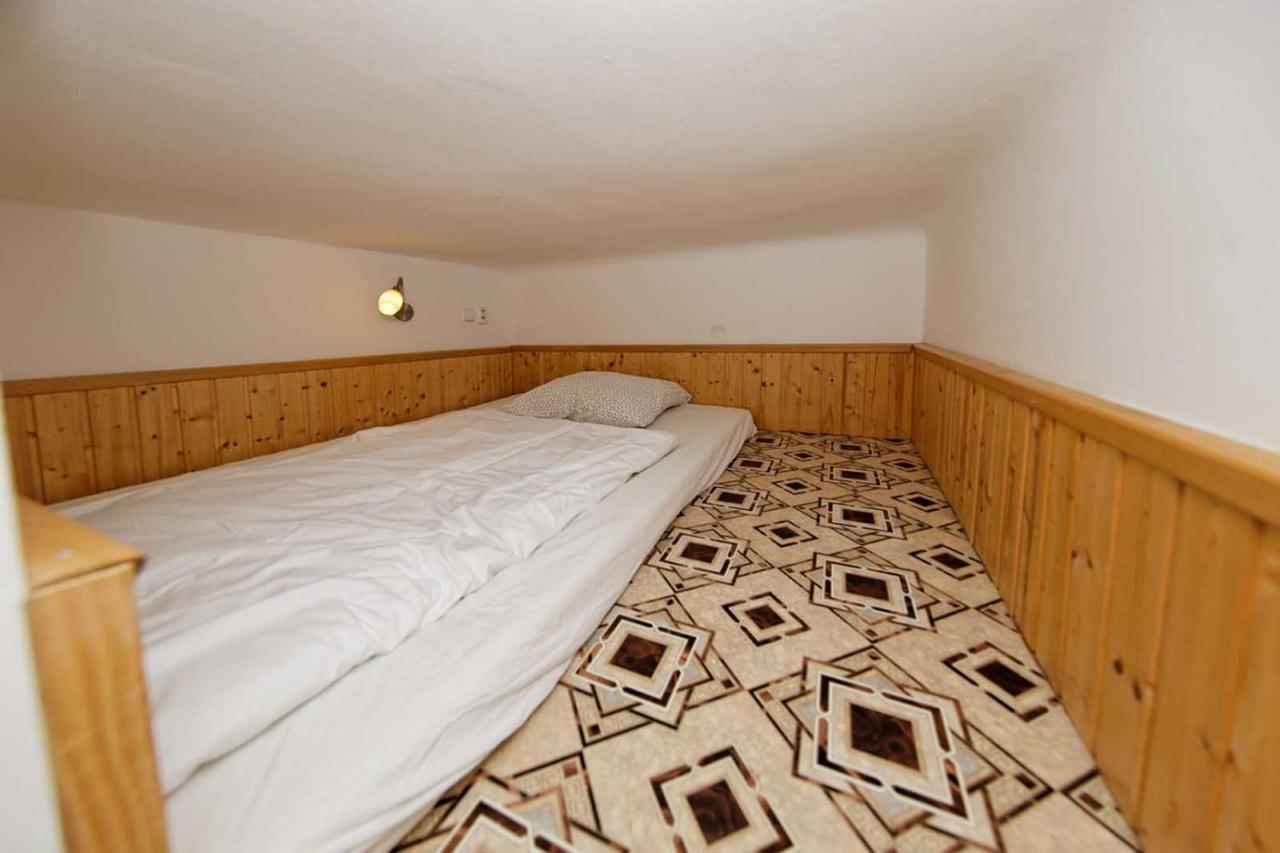 Apartment Lublanska 48 Прага Екстериор снимка