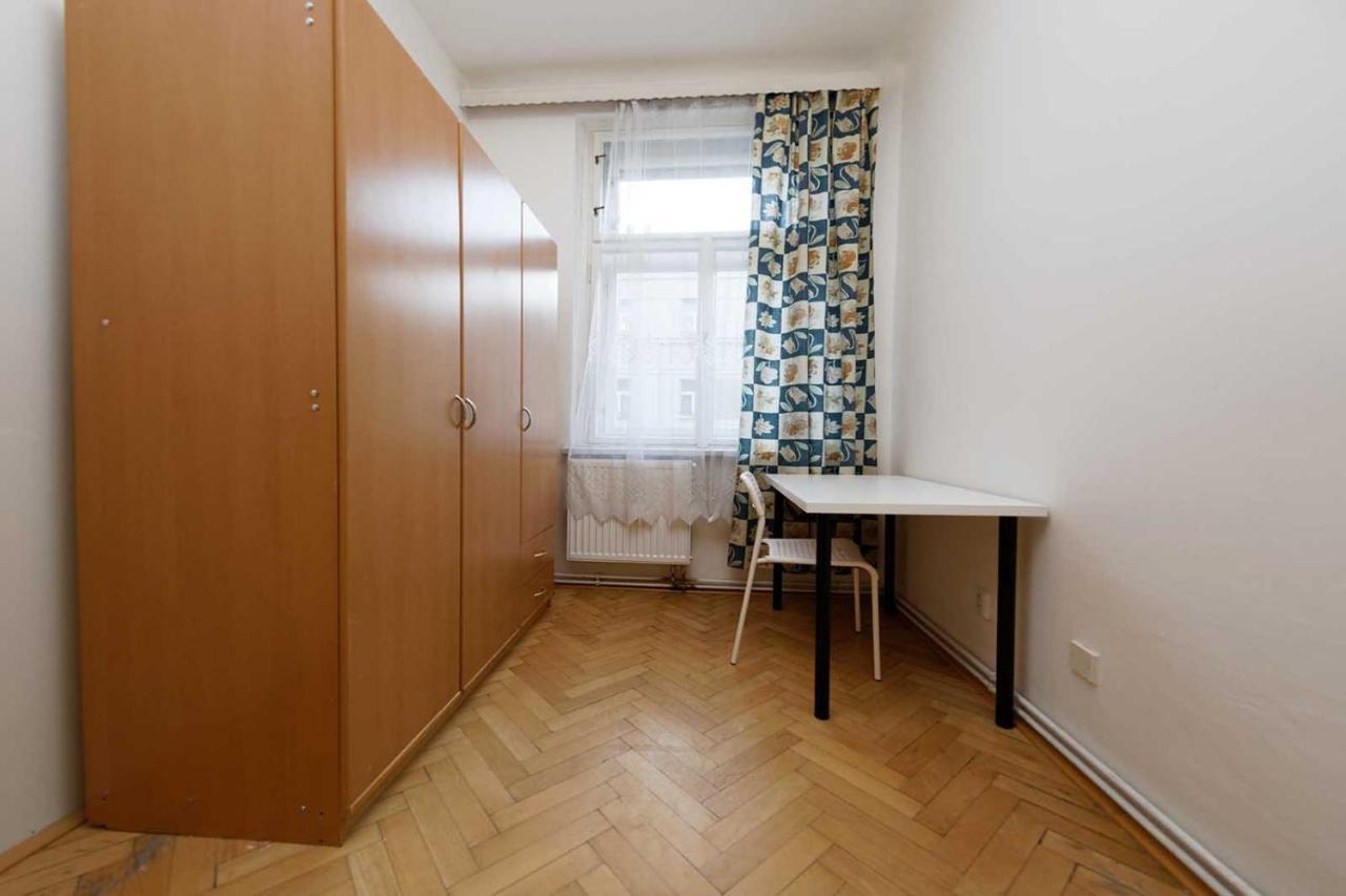 Apartment Lublanska 48 Прага Екстериор снимка