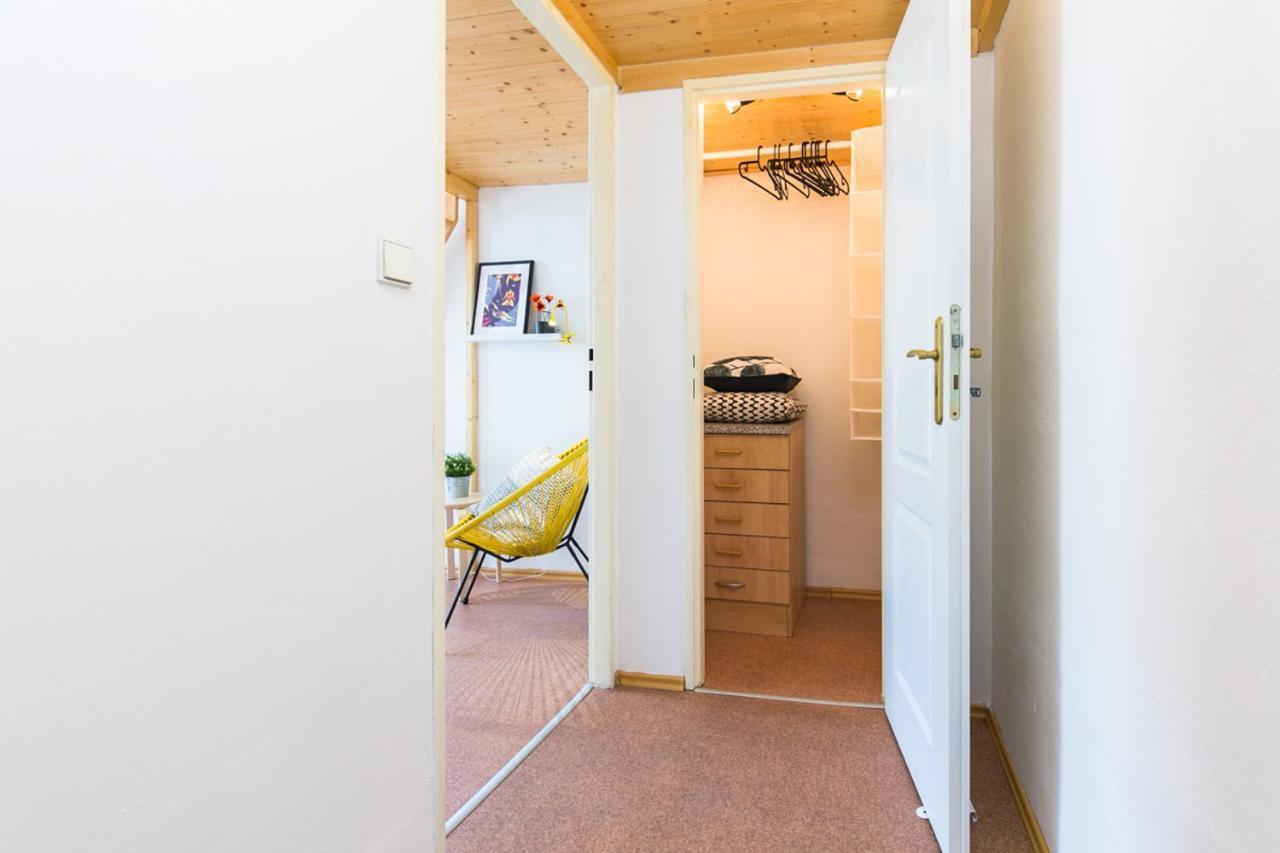 Apartment Lublanska 48 Прага Екстериор снимка