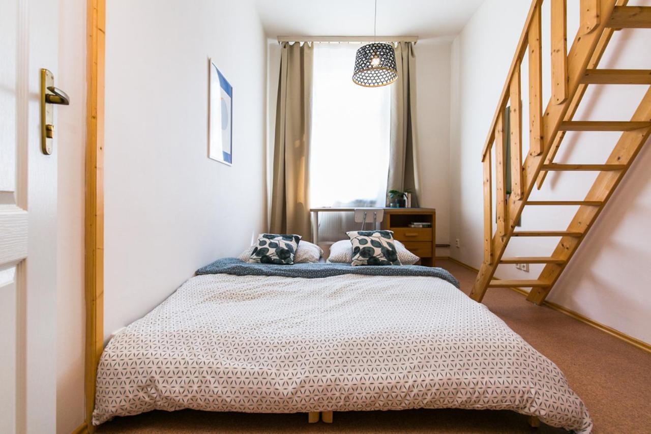 Apartment Lublanska 48 Прага Екстериор снимка